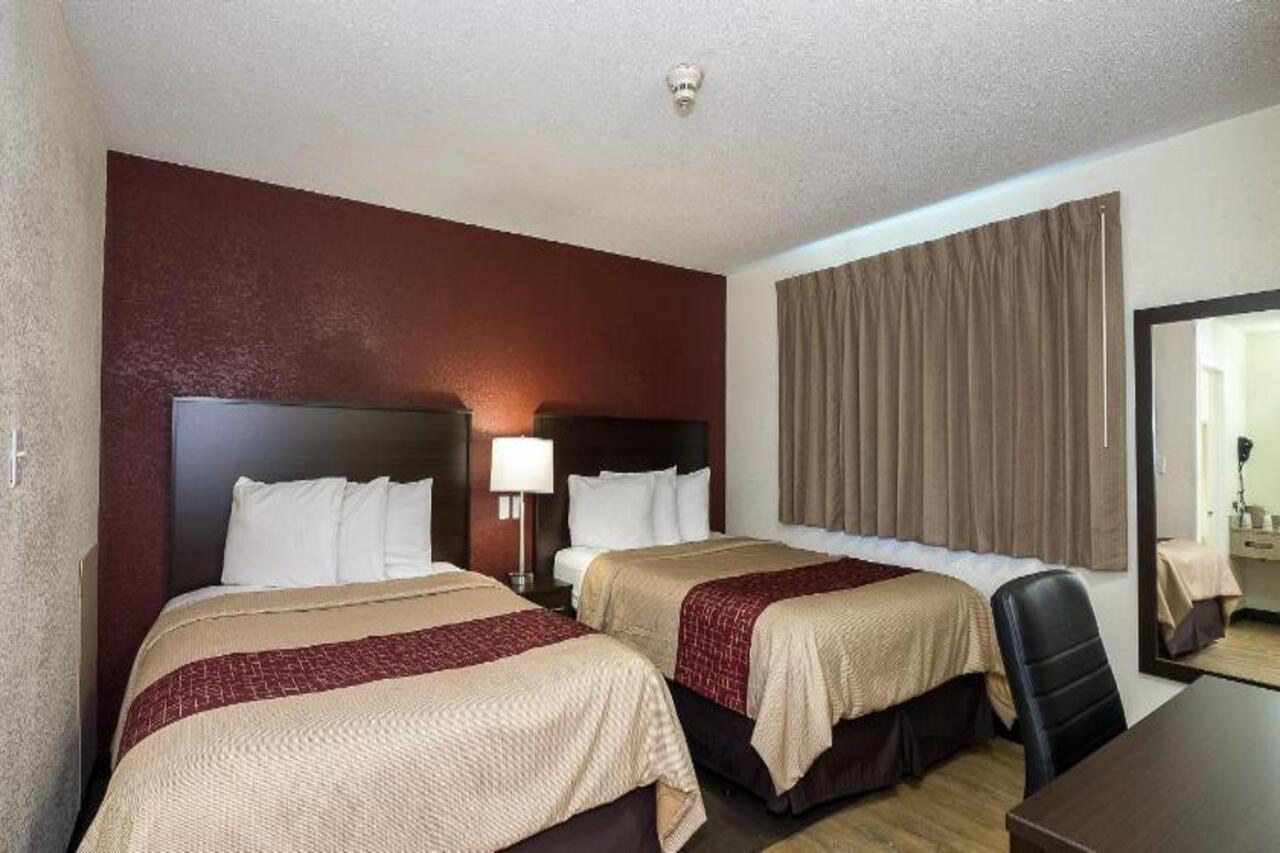 Red Roof Inn Lancaster Strasburg מראה חיצוני תמונה