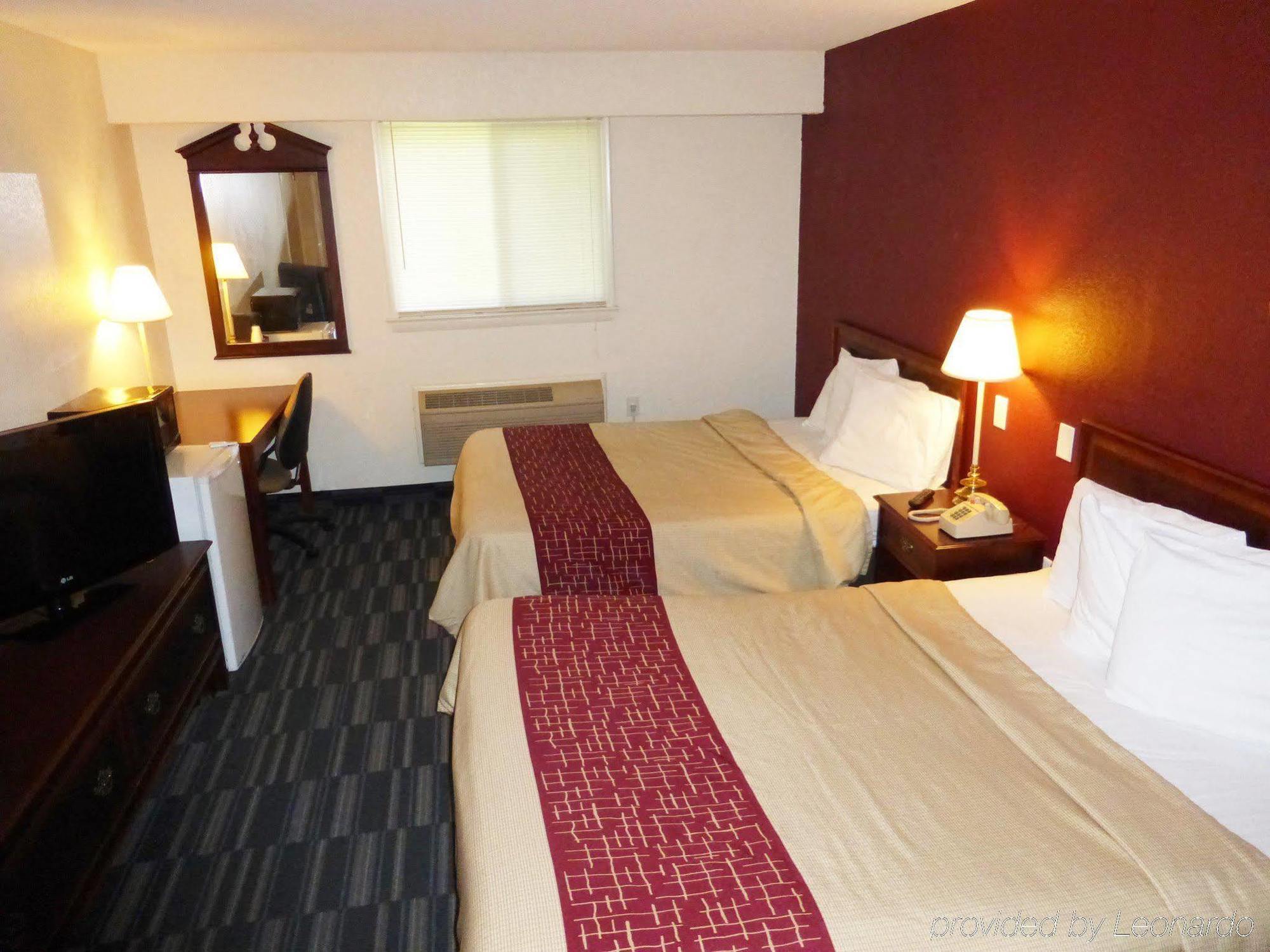 Red Roof Inn Lancaster Strasburg מראה חיצוני תמונה