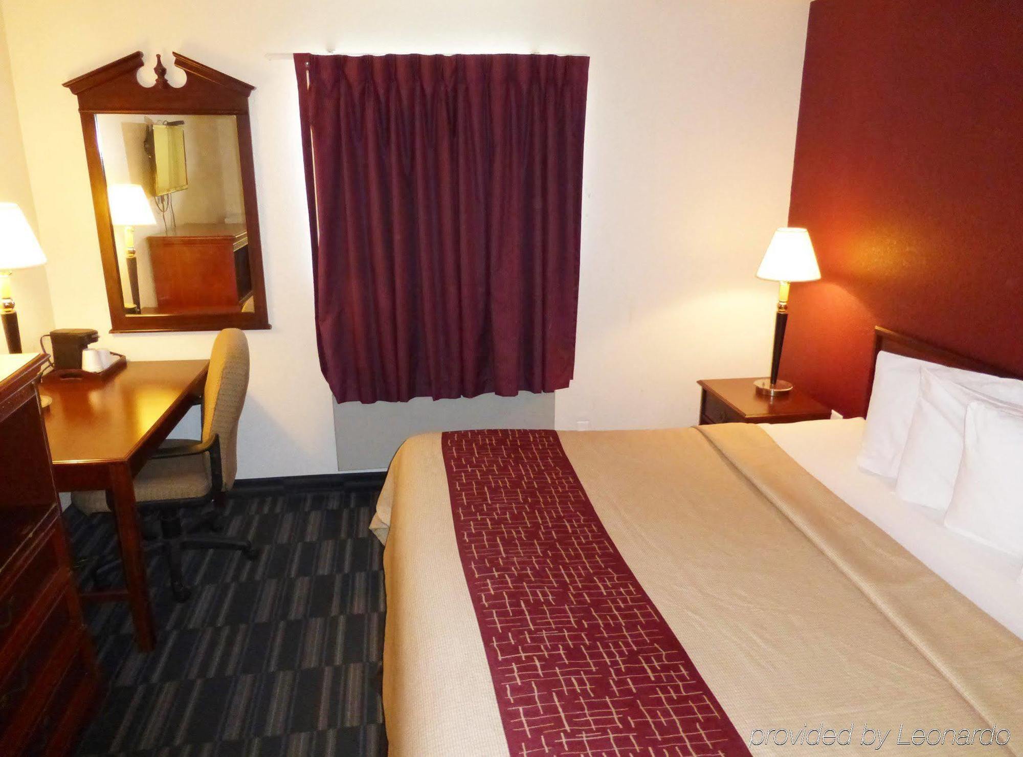 Red Roof Inn Lancaster Strasburg מראה חיצוני תמונה